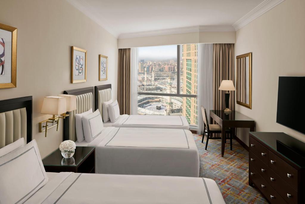 Swissôtel Al Maqam - Tower F